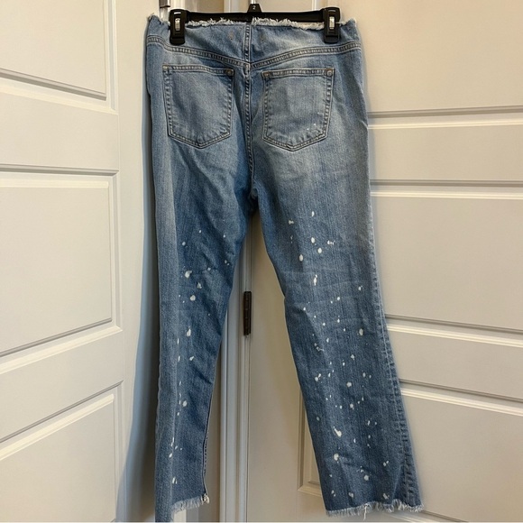 Free People The Cropped Bootcut Jeans denim Raw Waistband Bleach Spots Size 28 - Picture 4 of 7